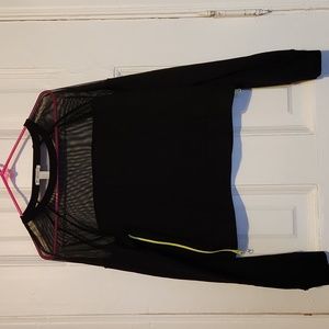 Women's Junior Size Medium, Activewear Top with Mesh and Side zippers.